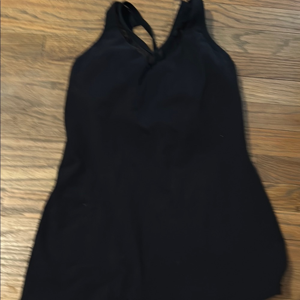 Beyond yoga black tank M